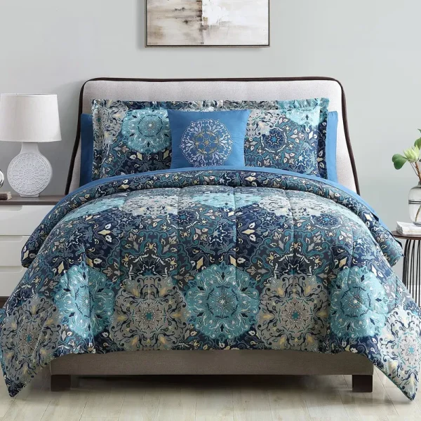 8 Piece Printed Reversible Complete Bed Set Granada - King