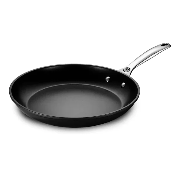 Le Creuset Toughened Nonstick Pro Fry Pan 12-In.