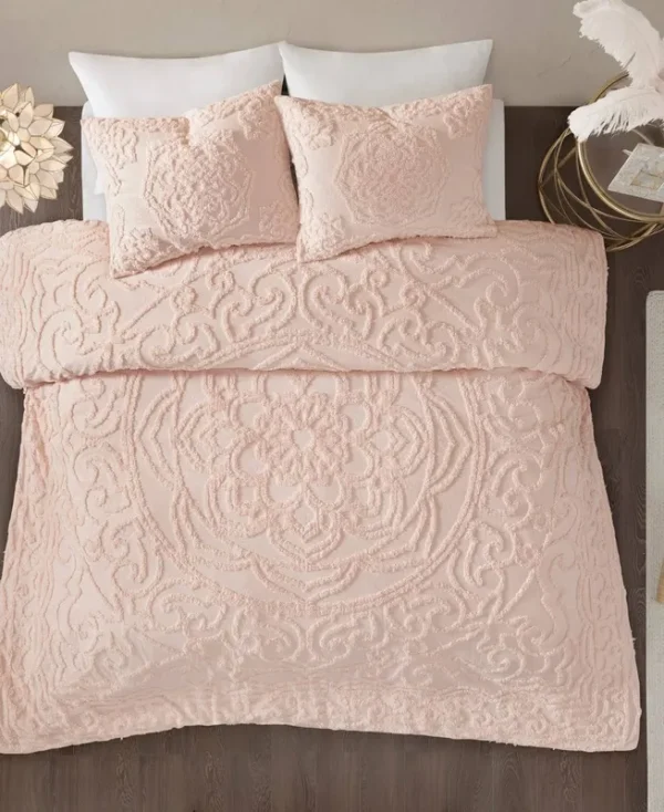 Madison Park - Laetitia Tufted Cotton Chenille Medallion Comforter Set - Blush - Full/Queen