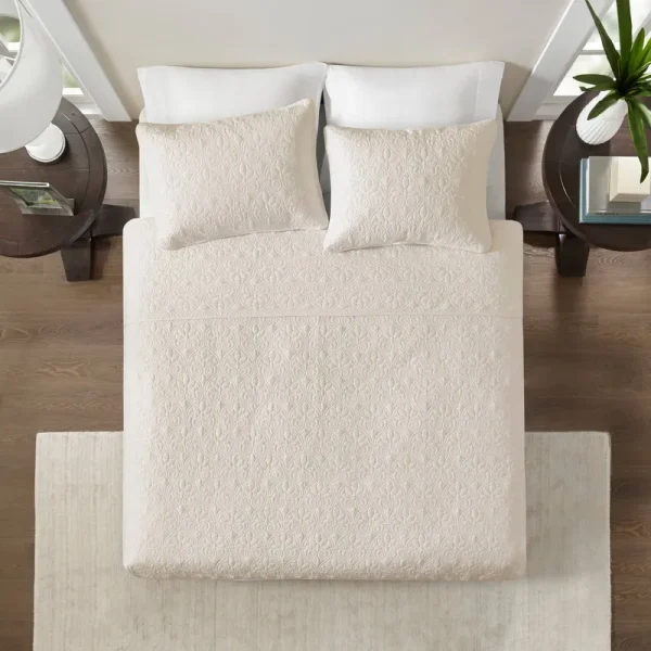 Madison Park Quebec Coverlet Mini Set, Ivory, Twin/XL