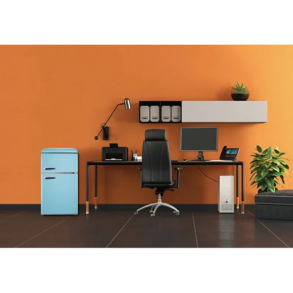 Galanz - Retro 3.1 Cu. ft. Mini Fridge - Blue