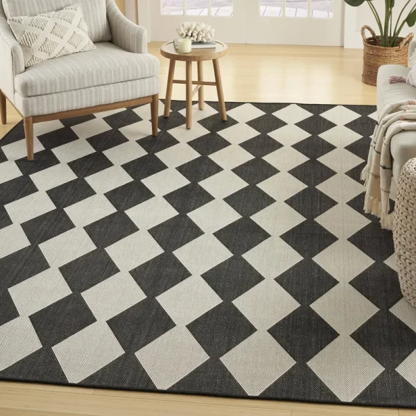 Nourison Positano Indoor/Outdoor Black 5' x 7' Area Rug (5x7)